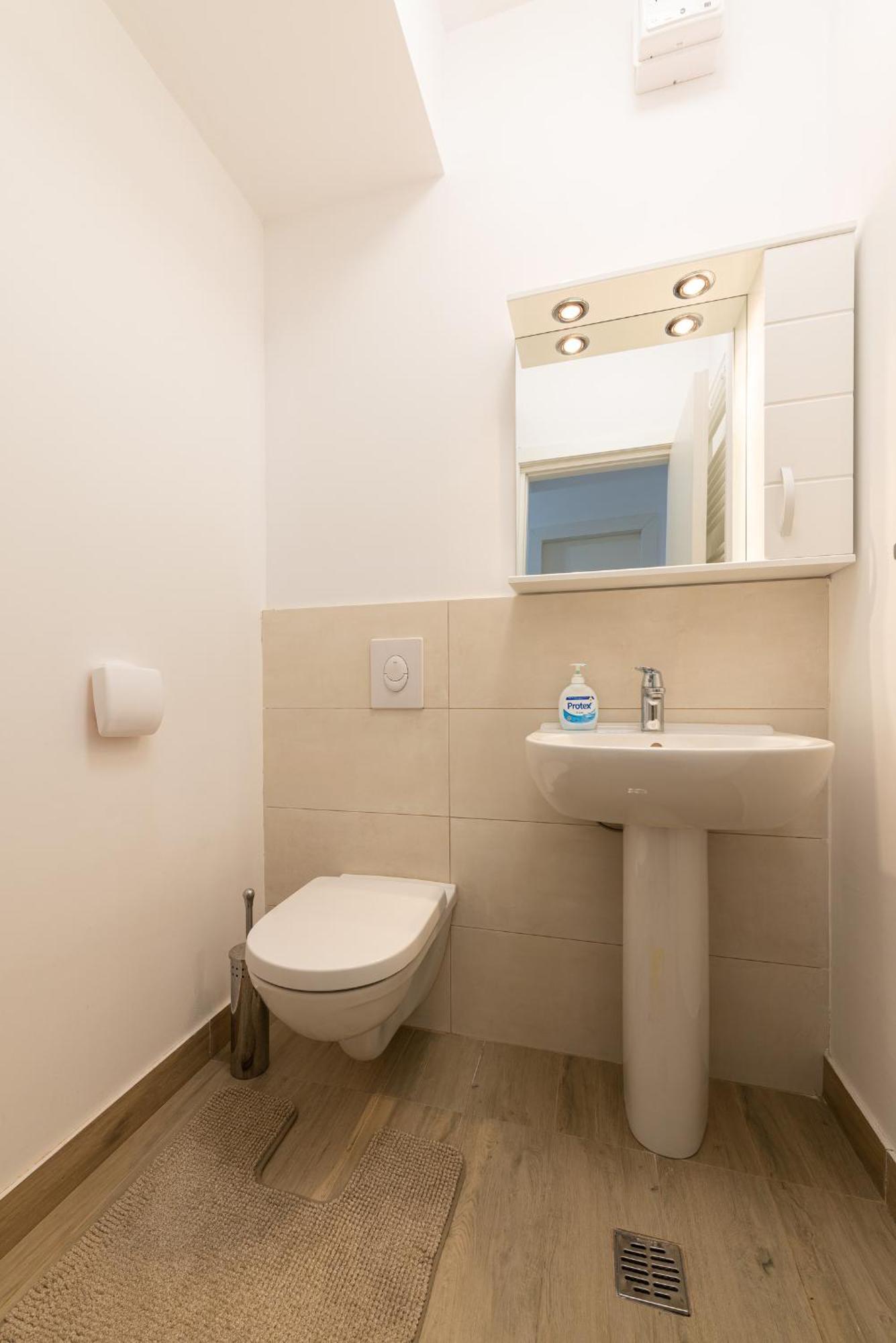 Ines - Modern 2Br Apartment With Garden Views Bucarest Esterno foto