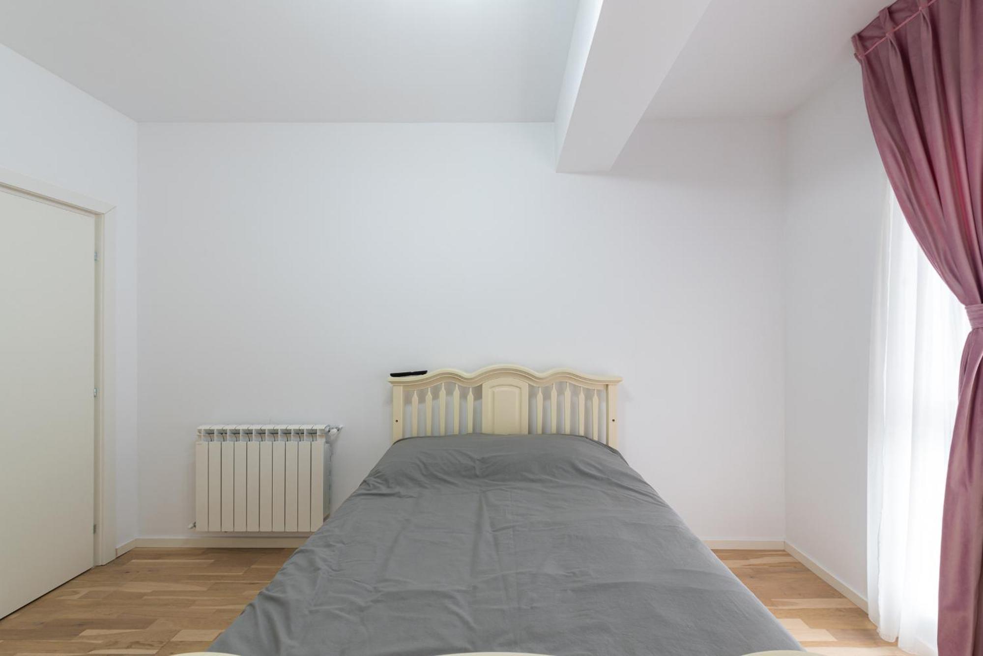 Ines - Modern 2Br Apartment With Garden Views Bucarest Esterno foto